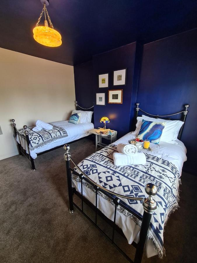 Rumer Hill House A Unique Boutique Styled Place To Stay In Cannock Close To A5 The Mcarthur Glen Outlet Грейт Вірлей Екстер'єр фото