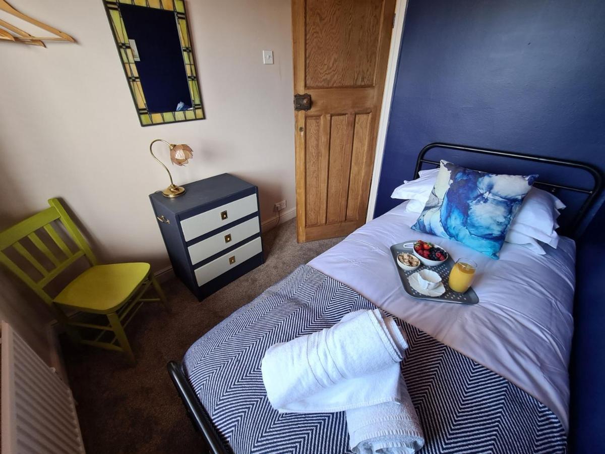 Rumer Hill House A Unique Boutique Styled Place To Stay In Cannock Close To A5 The Mcarthur Glen Outlet Грейт Вірлей Екстер'єр фото
